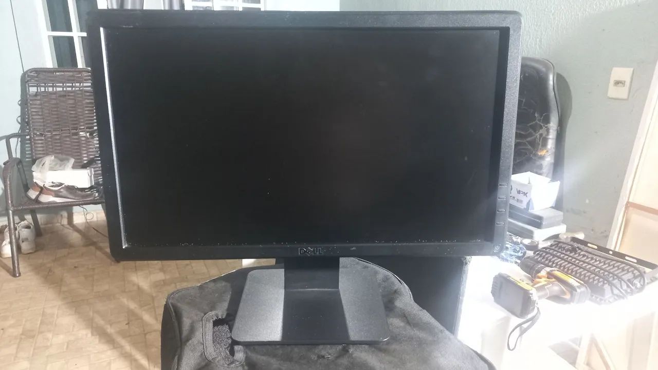 Monitor Dell E1914Hc 18,5 polegadas  - Foto 2