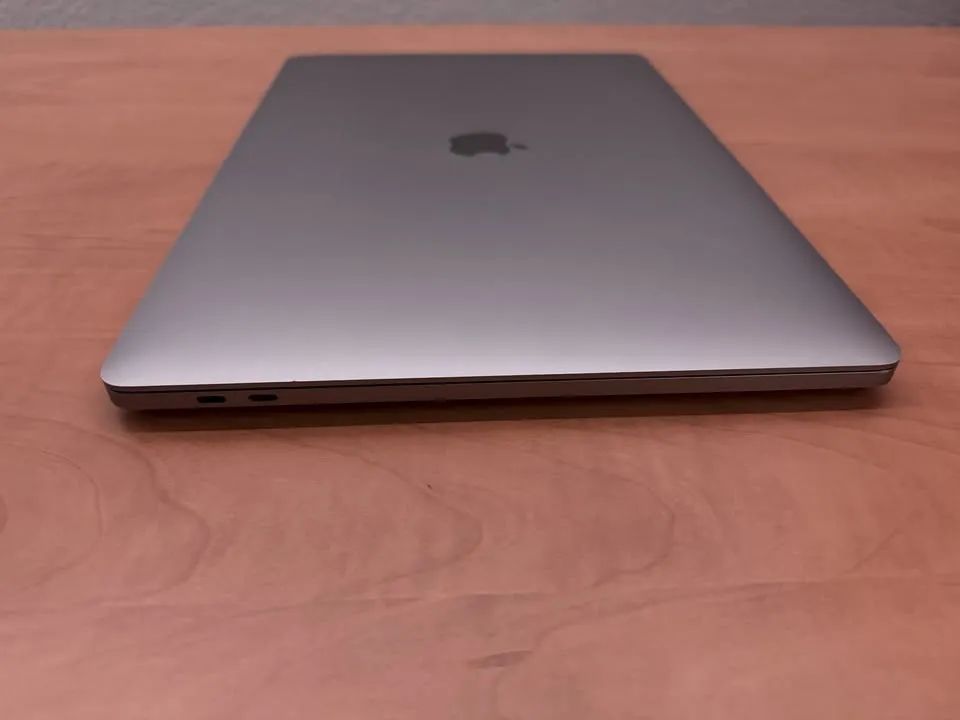 MacBook Pro 16 pol. i9 32GB 2TB Radeon Pro 5600M (TOP) - Notebooks