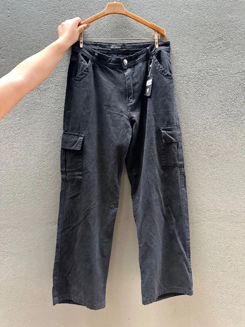 calça wide leg cargo yetspremium preta 46 