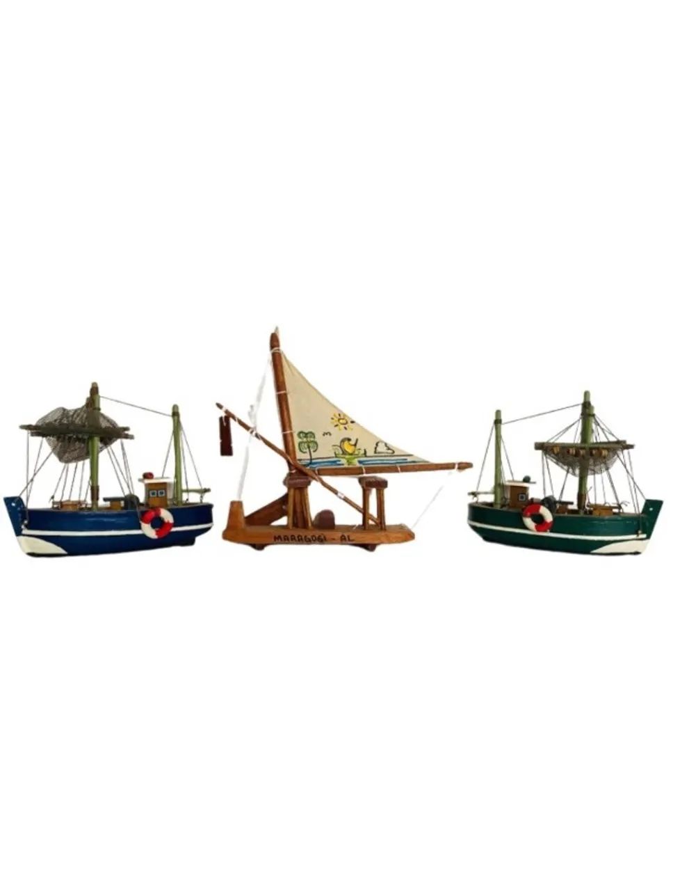 Miniaturas Réplica / Kit Com 02 Barcos De Pesca E 01 Jangada Marrom-claro - Foto 3