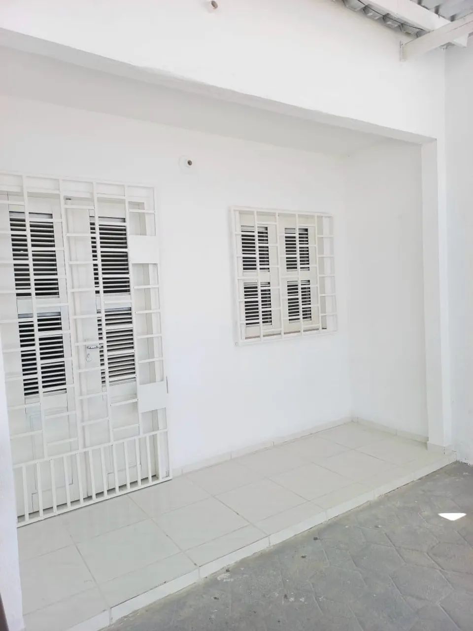 CASA DUPLEX CONDOMÍNIO COM GARAGEM