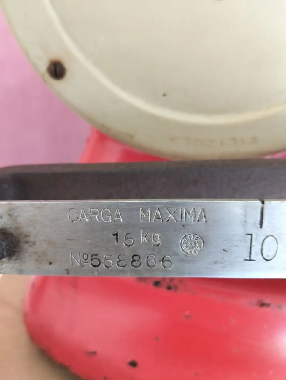 Balança antiga para mutiplas finalidades 15kg