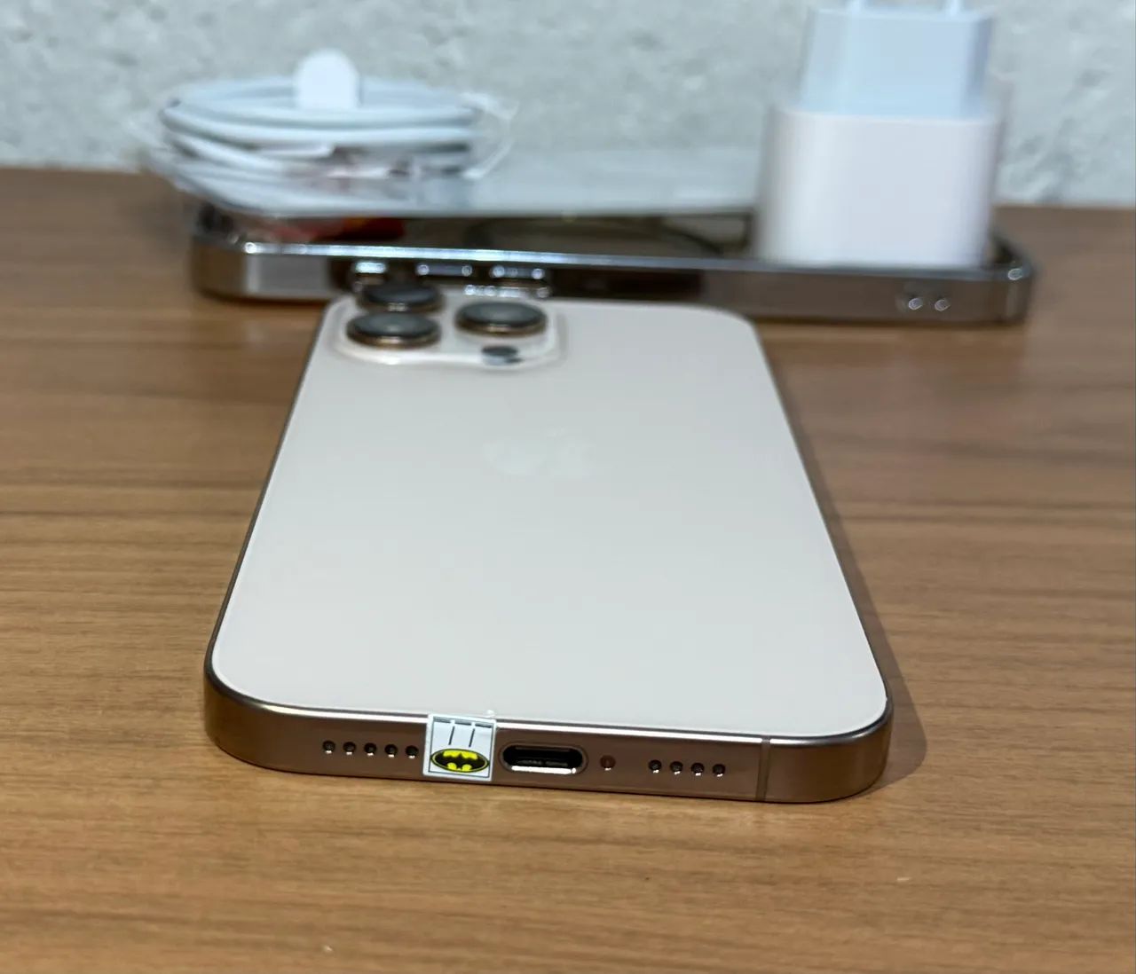 IPHONE 16 PRO MAX 1TB TITANIUM  - Foto 4