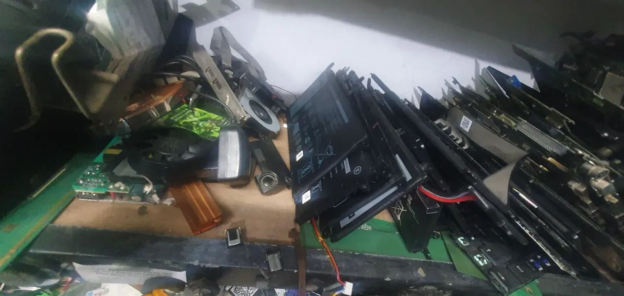 *Baterias notebook no Estado sem garantia preco unitario* - Foto 2