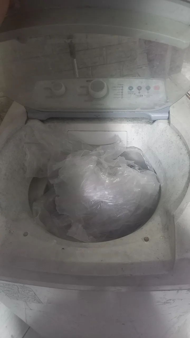 Máquina de lavar funcionando - Foto 2