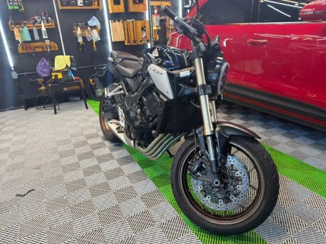 CB650r 2021 oportunidade - Foto 2