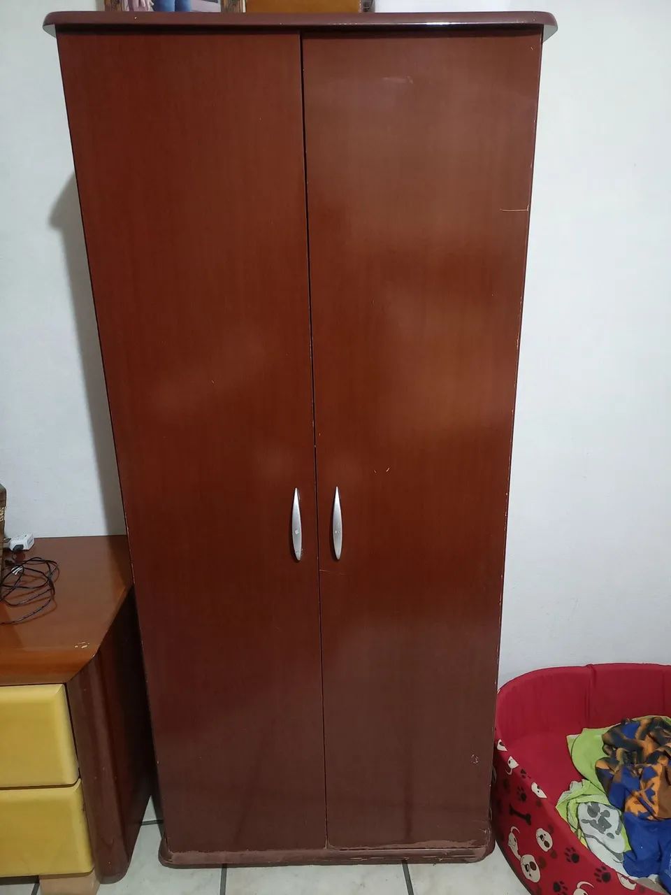 Vendo armário multiuso 