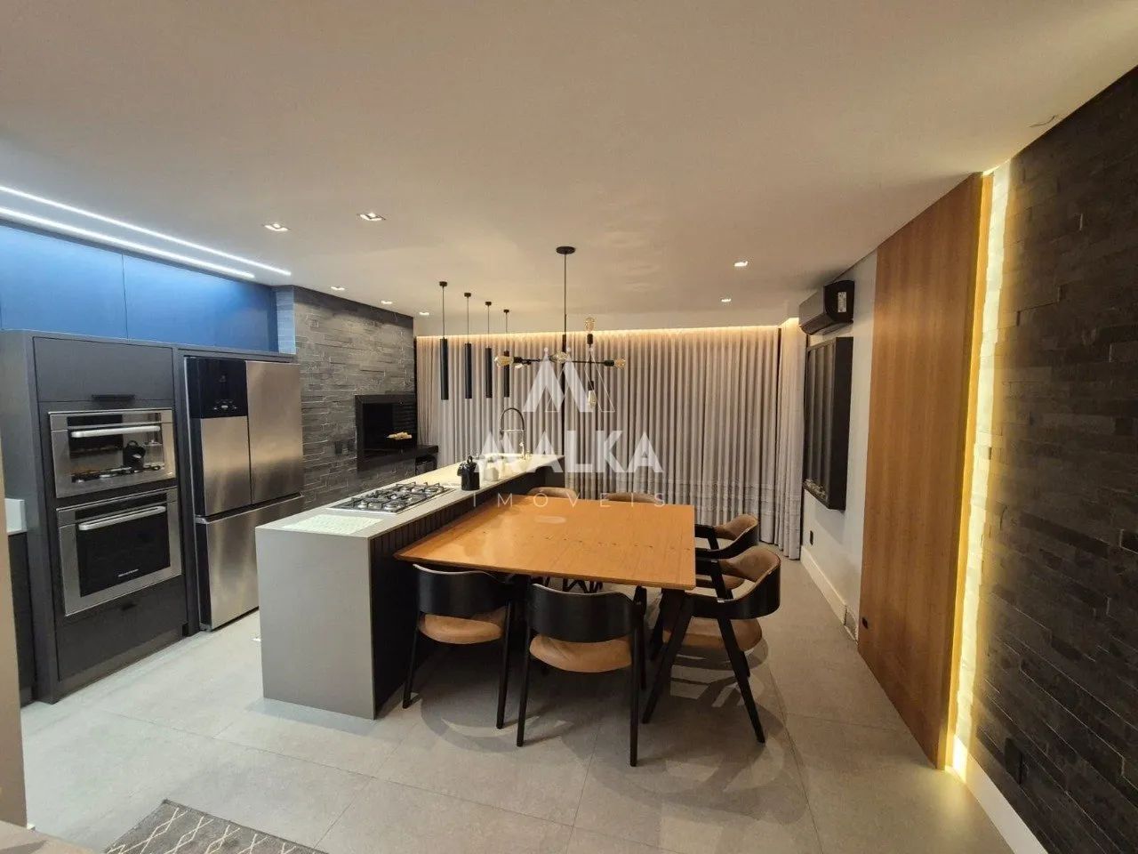 Apartamento finamente mobiliado para locação em Jurerê - Foto 2