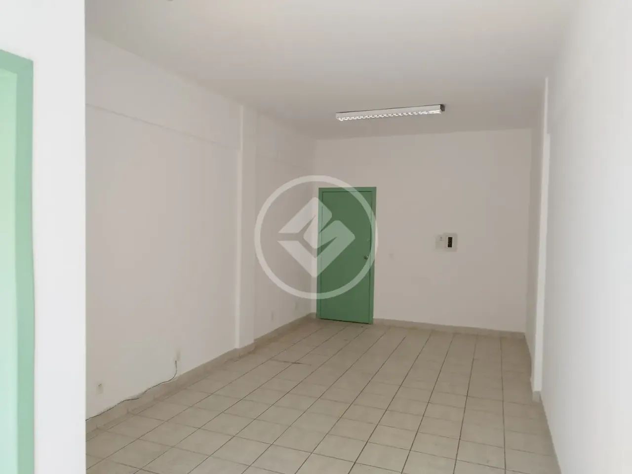 SALA COMERCIAL À VENDA NO BAIRRO SANTA LÚCIA codigo: 380166