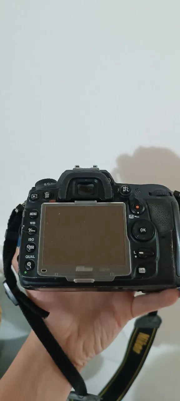 Nikon D7000 - Foto 2