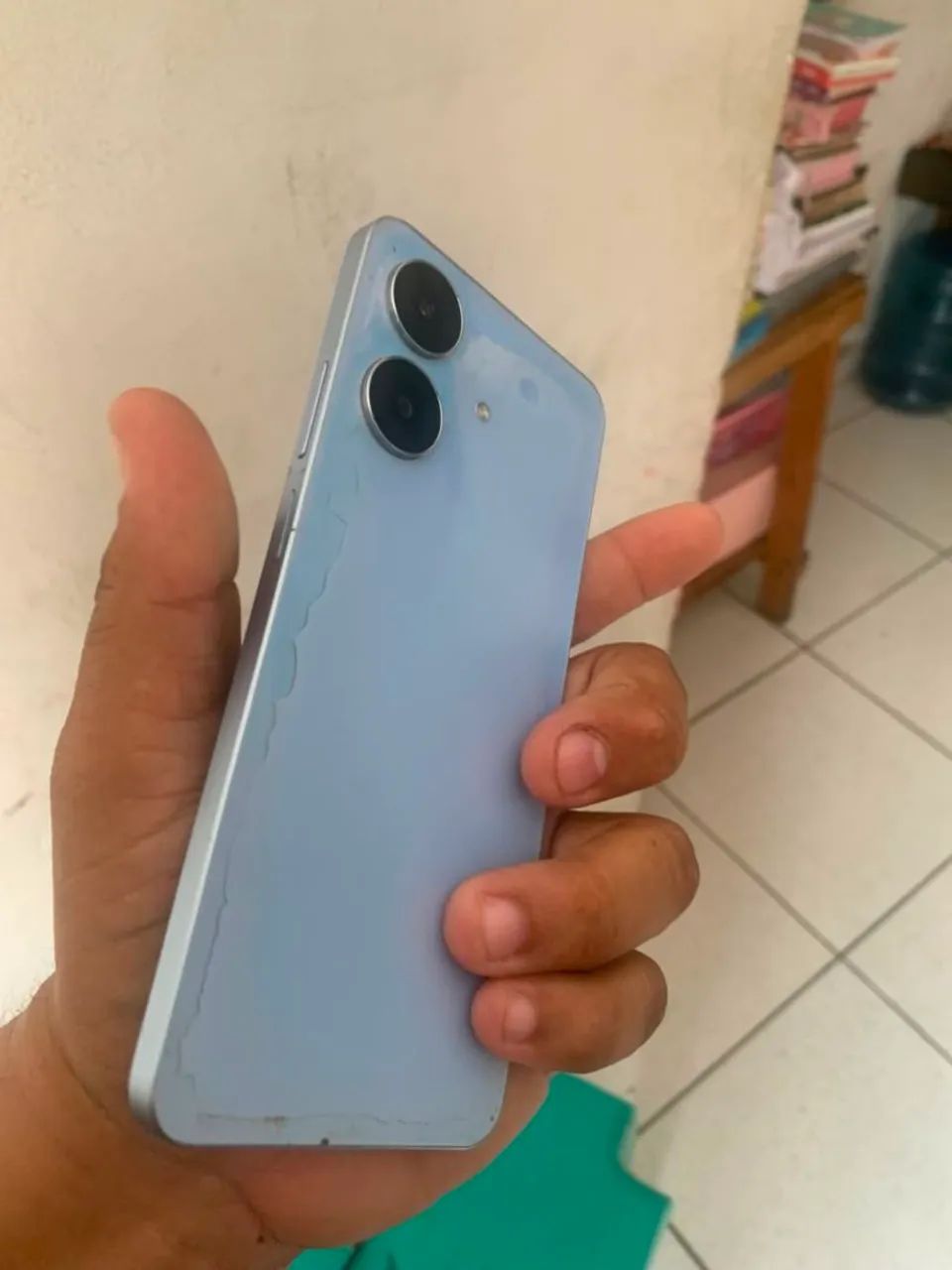 Realme note 60