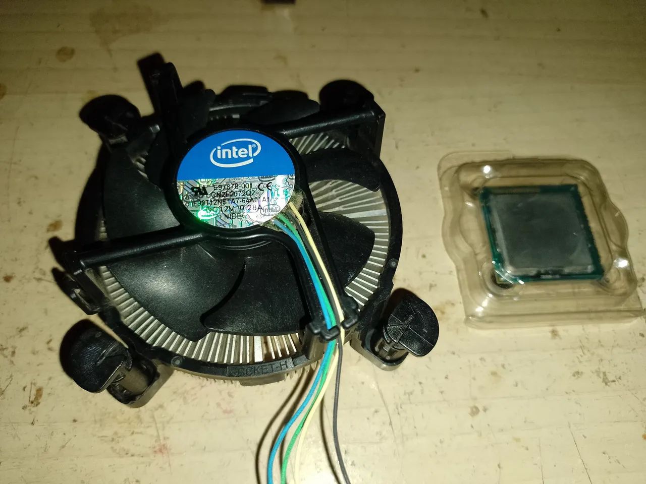 Core i5 3570k.