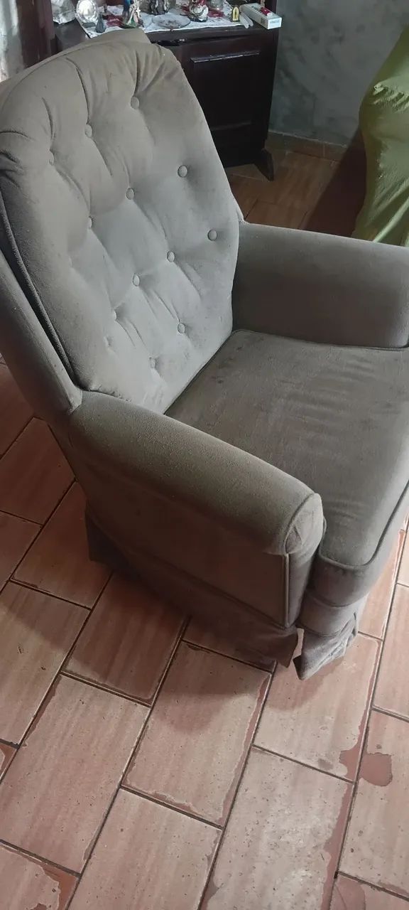 Poltrona Estofada Giratória - Foto 2