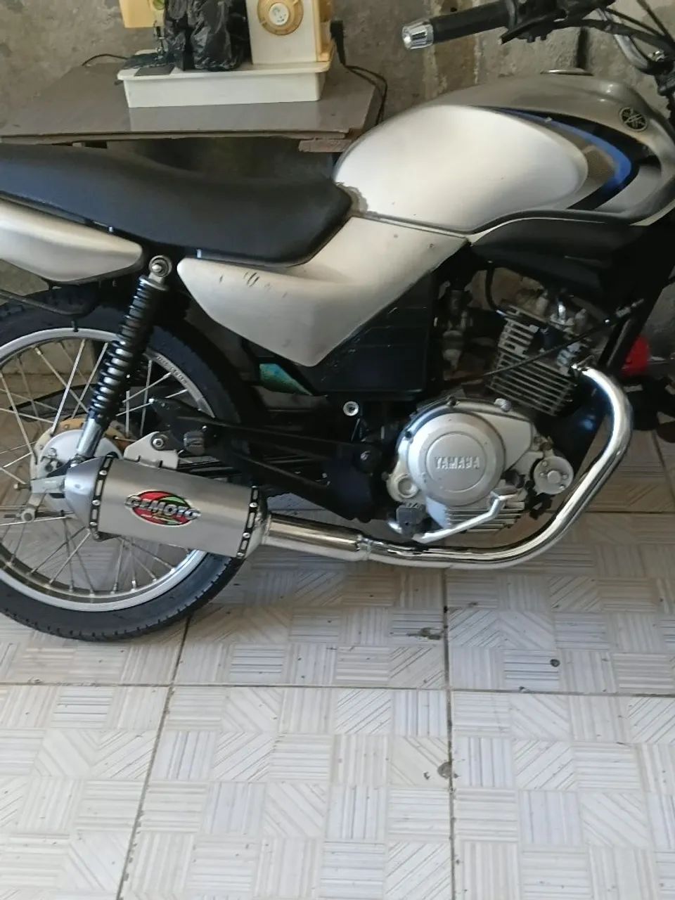 YBR 125 - Foto 2