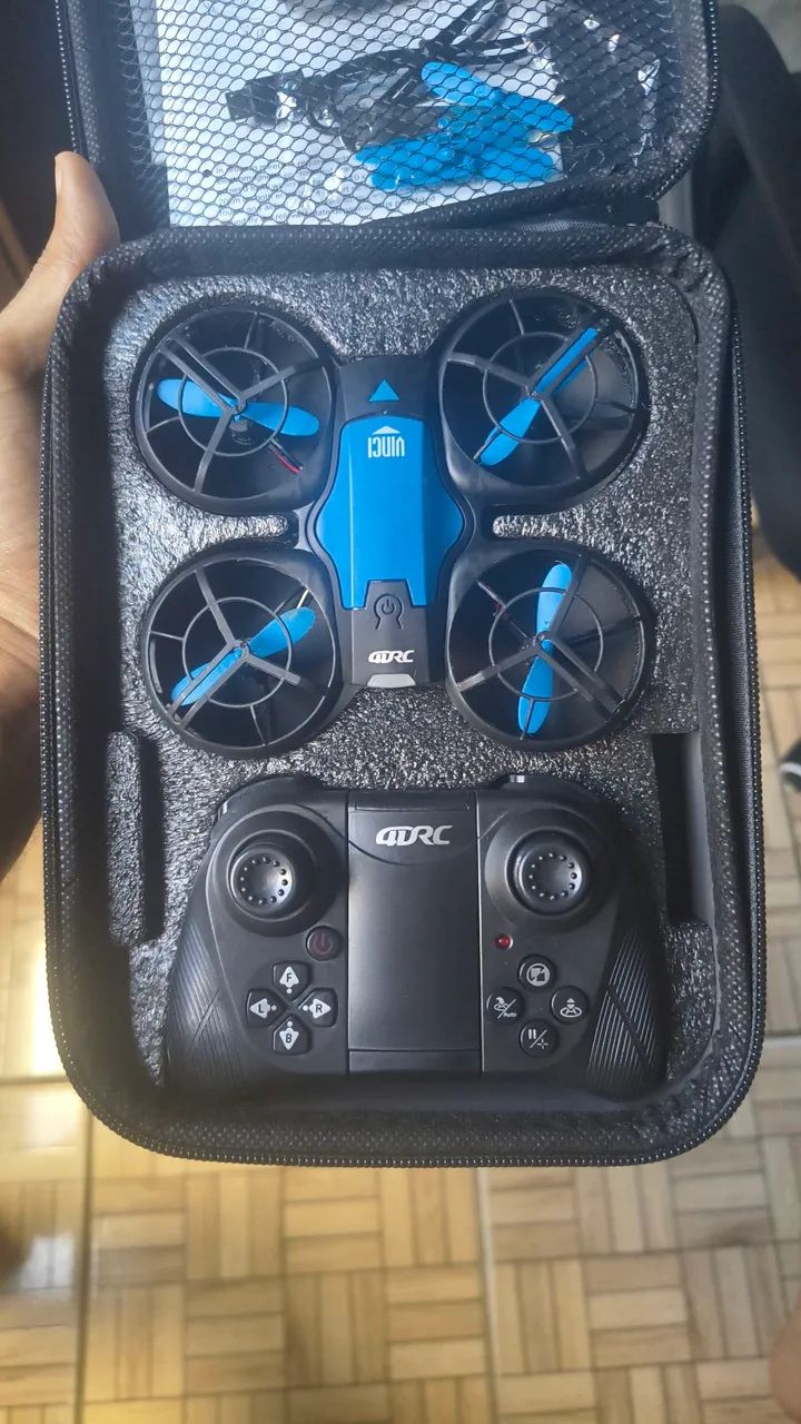 Mini DRONE 4D-V8, da 4DRC (precisa trocar bateria) - Foto 4