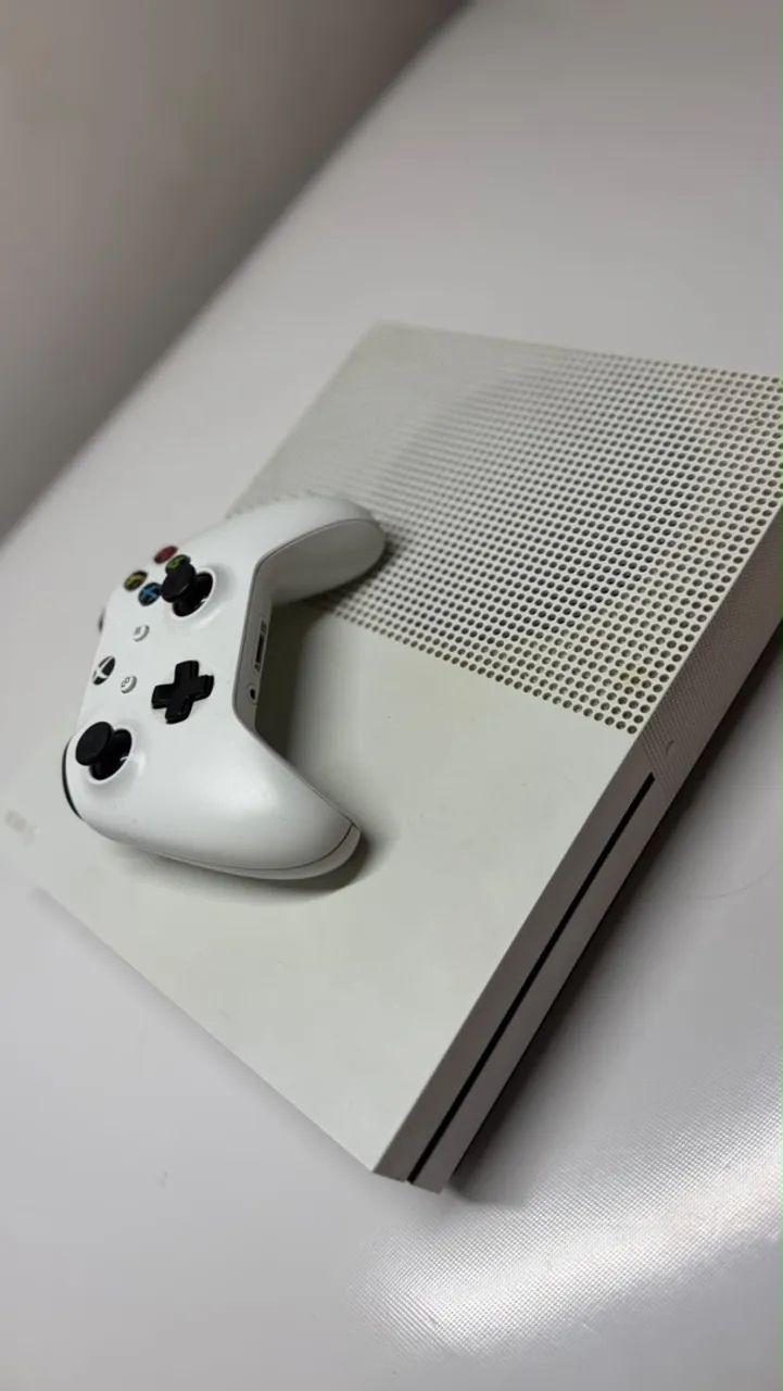 Xbox One S - Foto 2