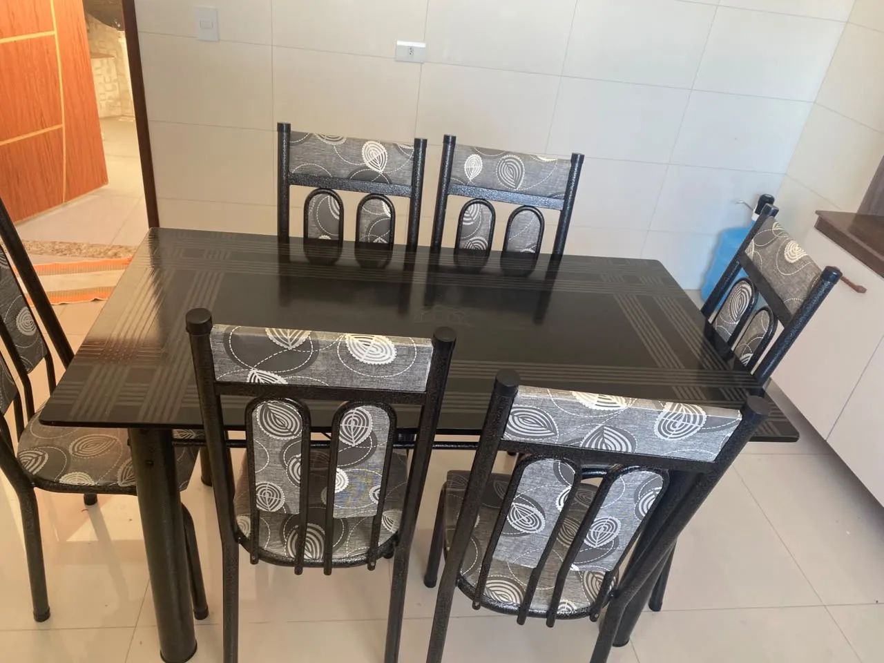 Mesa 6 cadeiras  - Foto 2