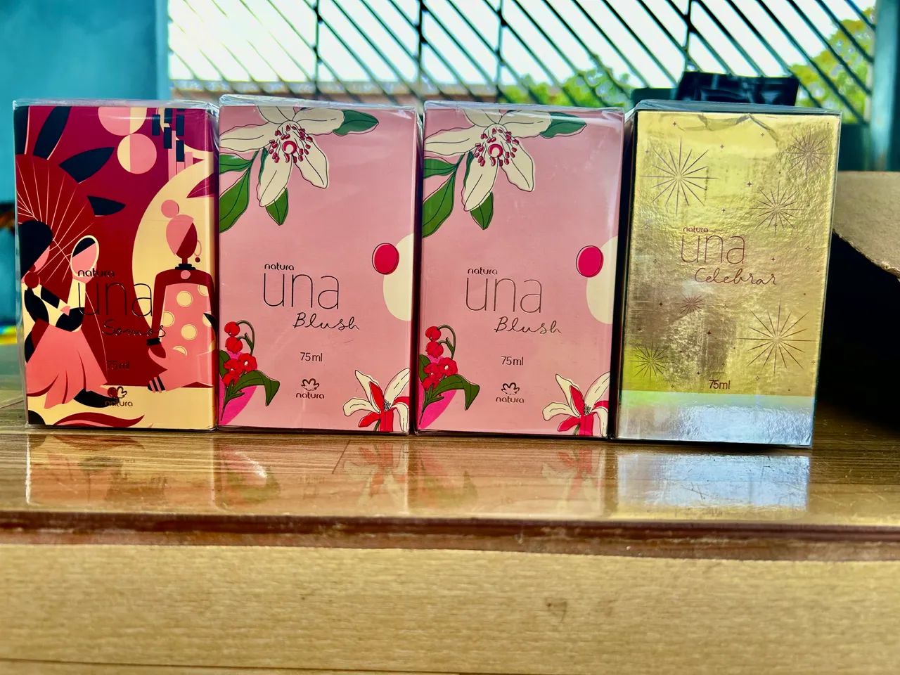 Unas( Somos, Blush e Celebrar ) 180,00 cada