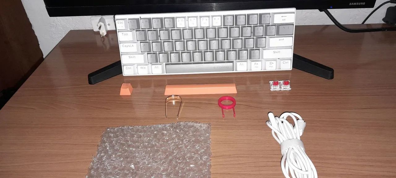 Teclado Mecânico 60% E-Yooso z11 - Foto 2