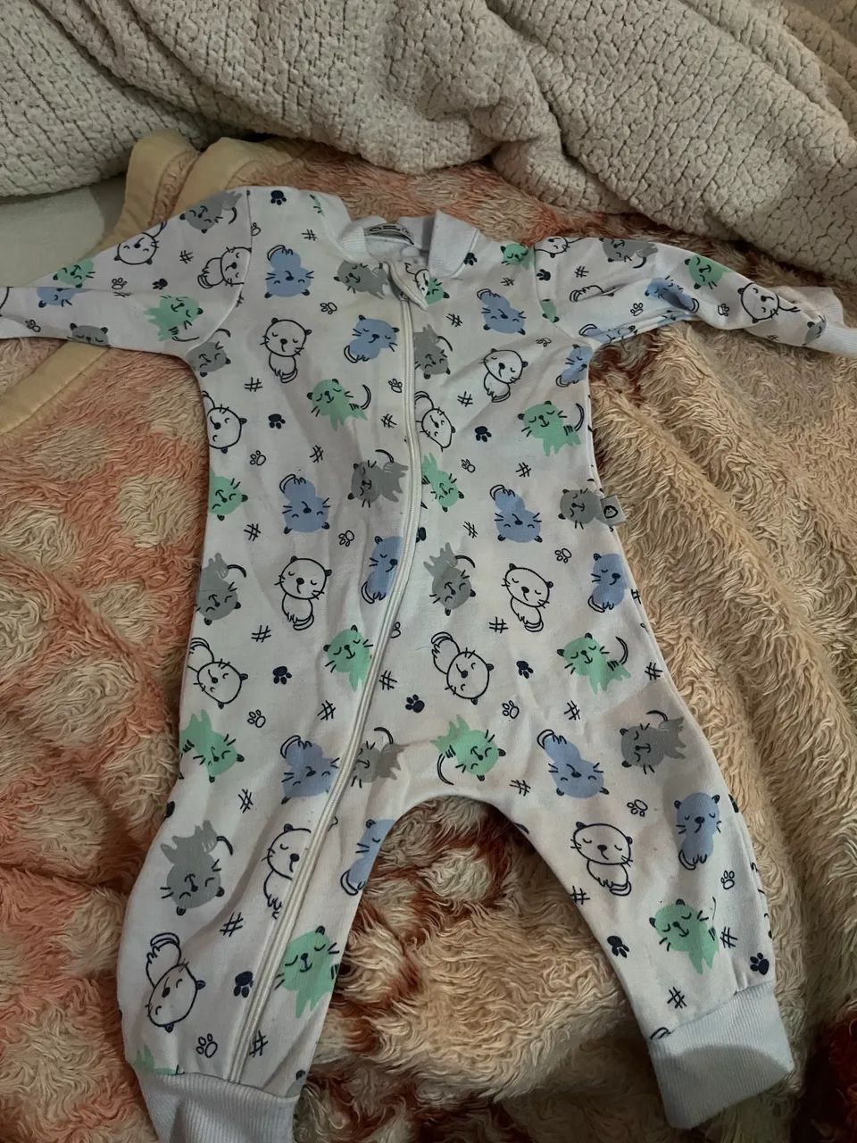 Kit com 5 macacões  - Foto 2