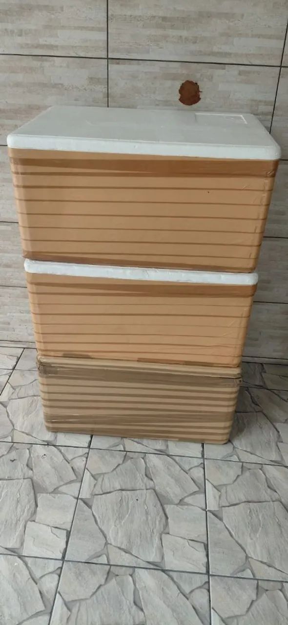 VeVendo Caixas de Isopor, usadas em otimo estado 