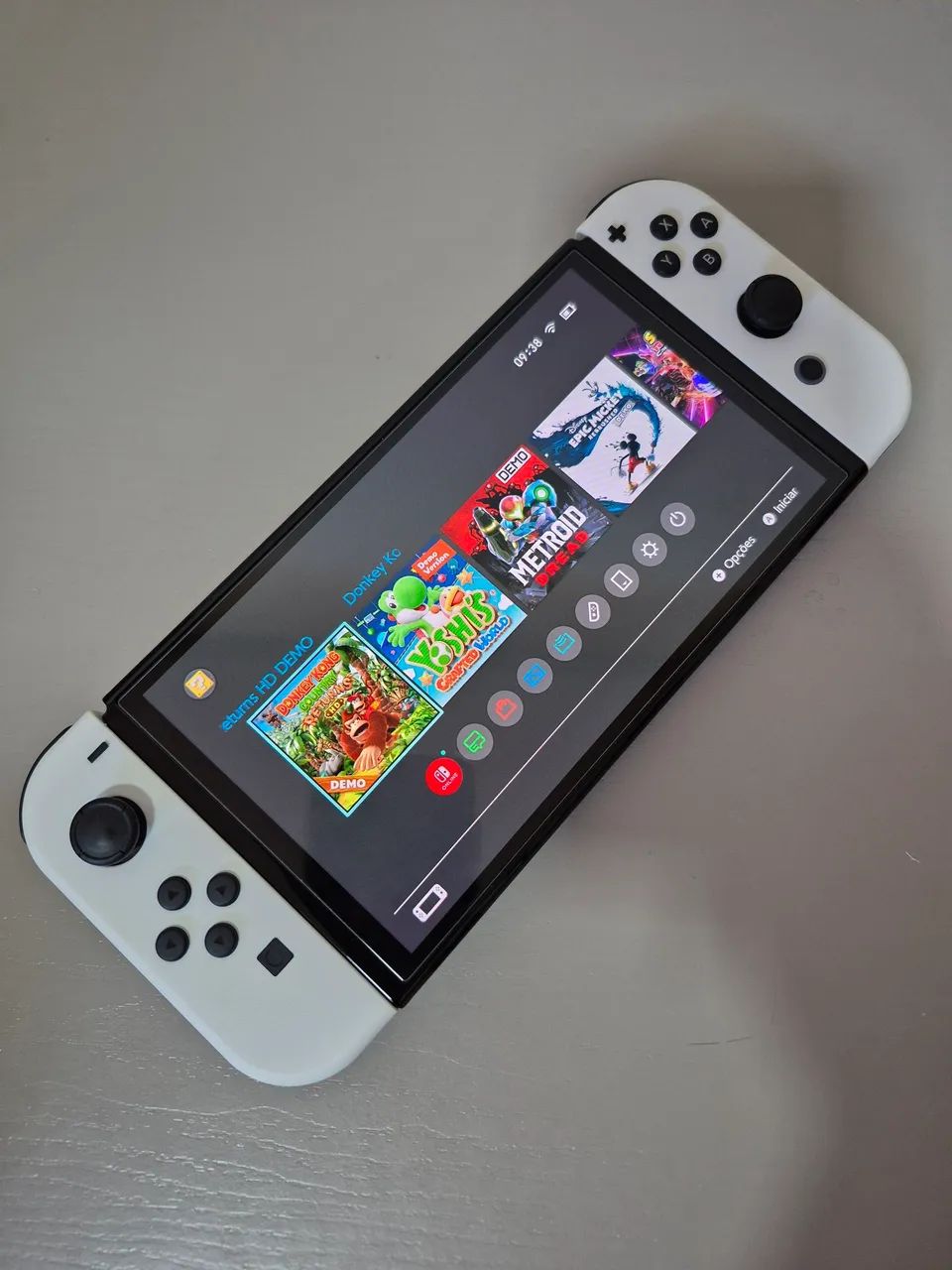 Console Nintendo Switch OLED 64GB Branco Usado - Foto 2