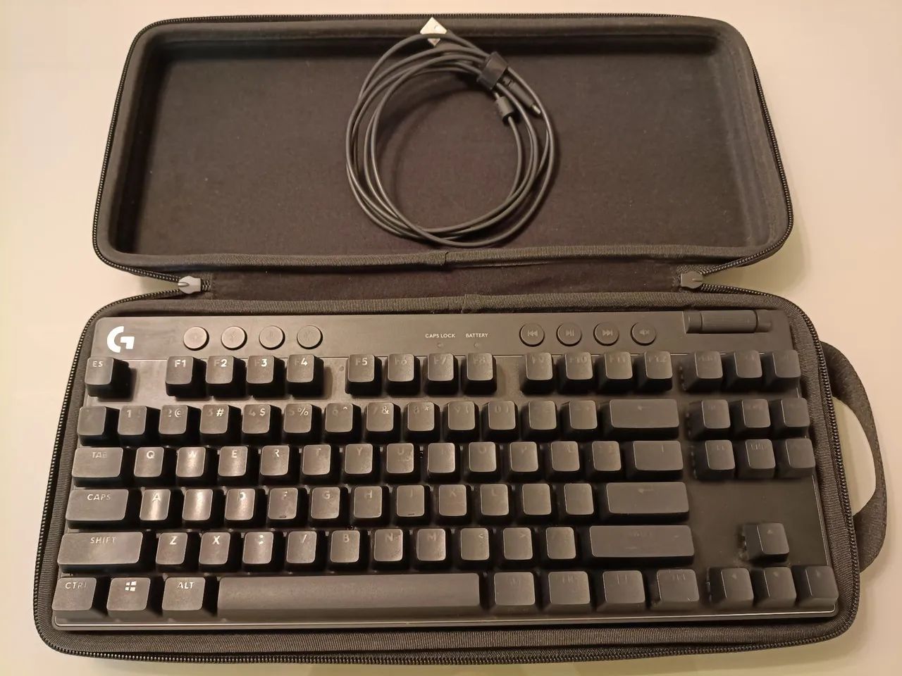 Teclado Logitech G Pro X TKL Lightspeed - Foto 2