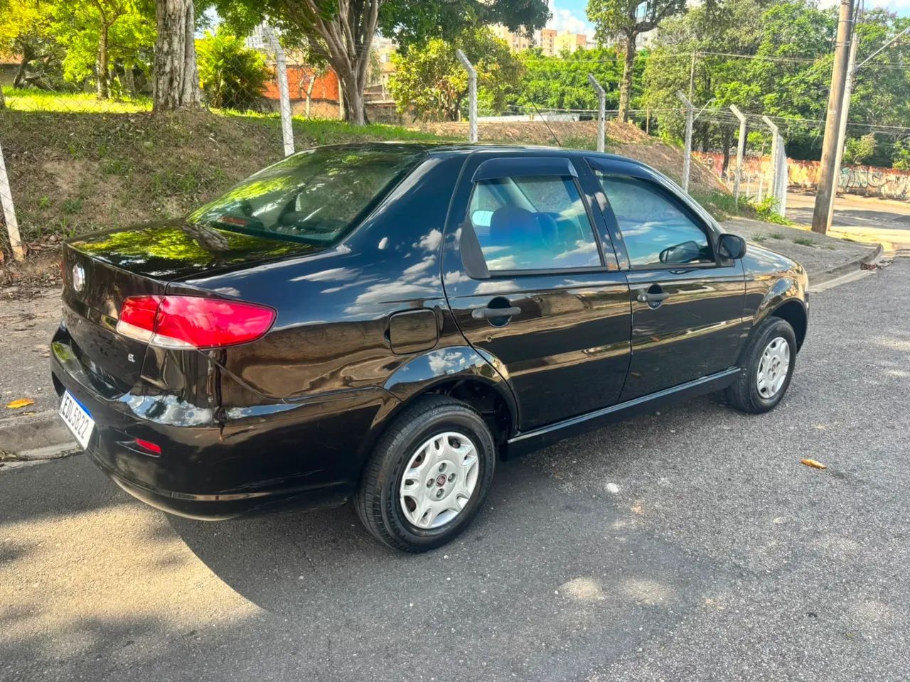 Fiat Siena Siena EL 1.0 mpi Fire Flex 8V 4p 2010