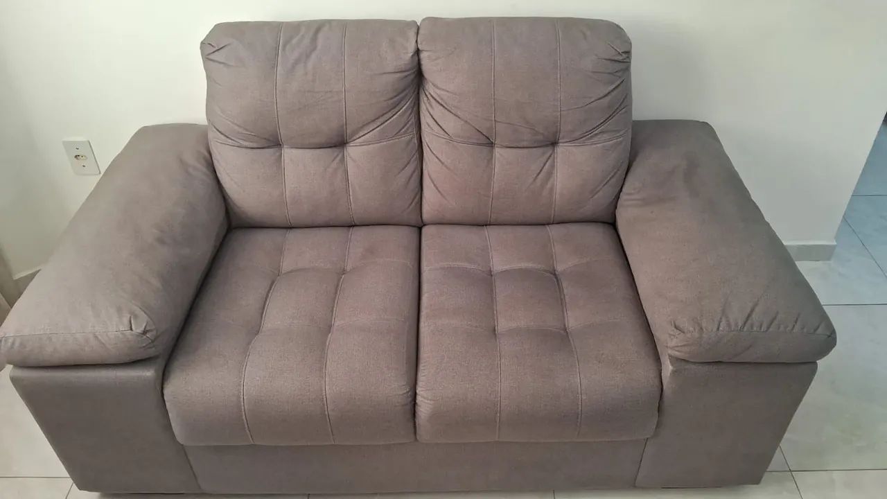 Sofá 2 lugares 