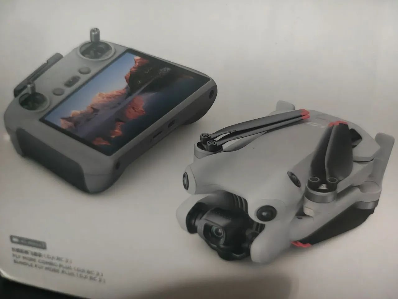 DJI MINI 4 PRO combo fly more controle de tela baterias PLUS TOPO DE LINHA NOVO E LACRADO  - Foto 2