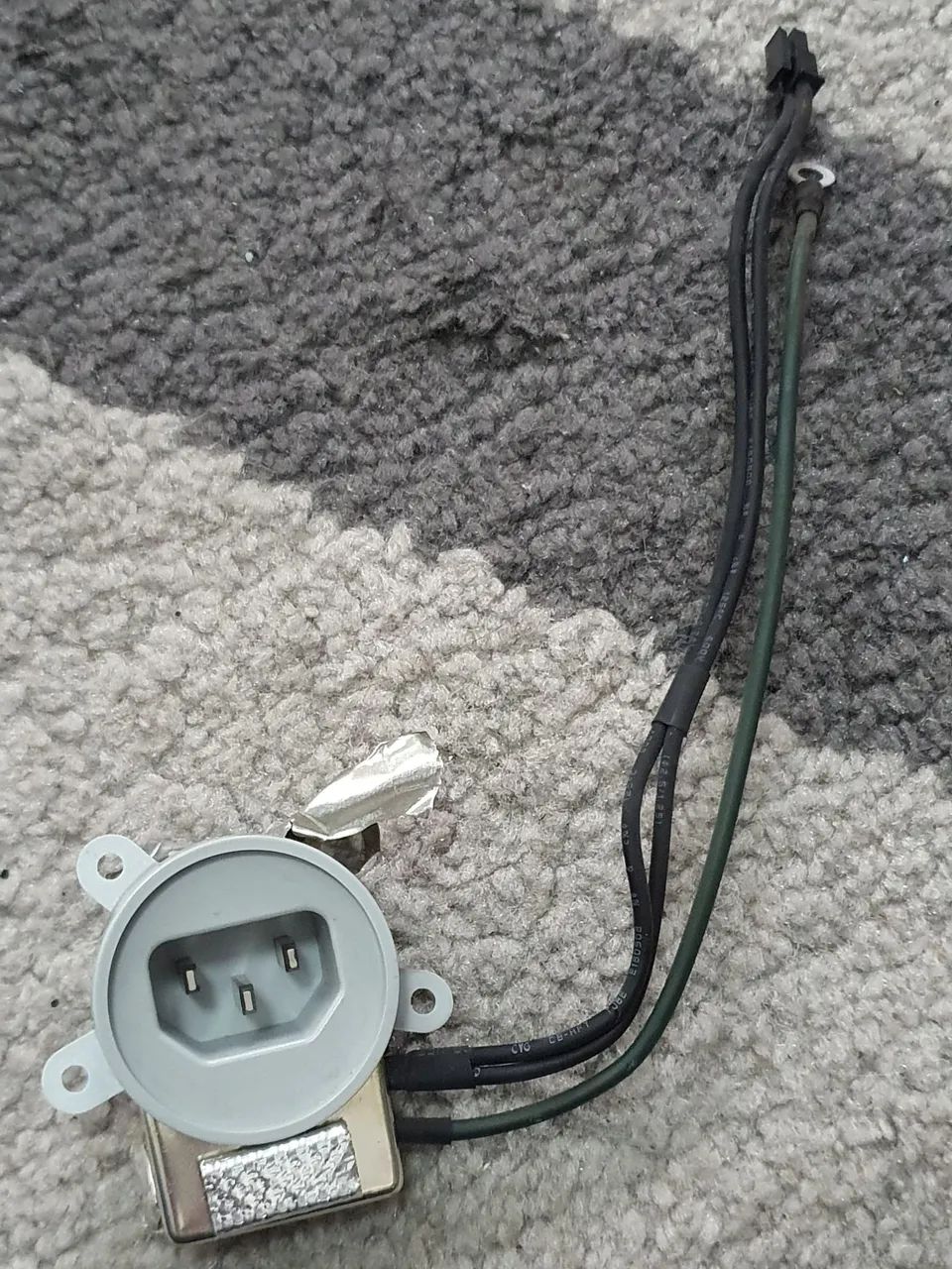 Plug energia iMac a1311 usado