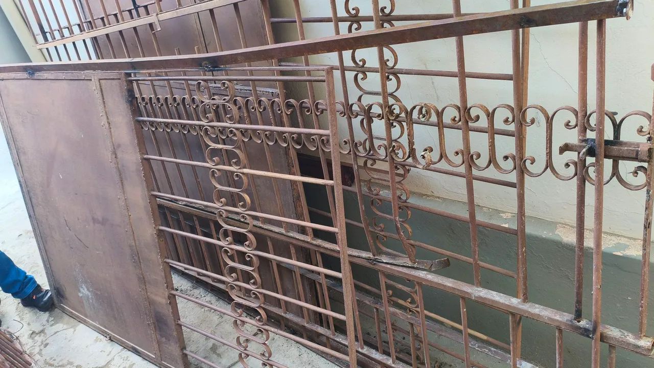 Portão de ferro maciço  - Foto 3