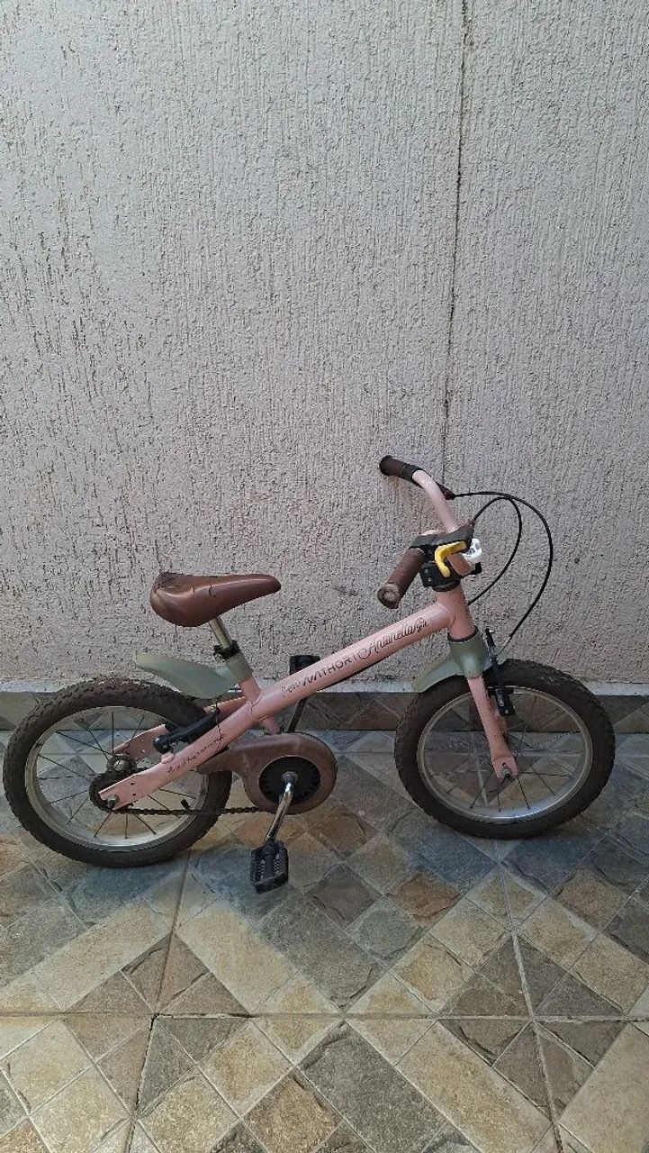 Bicicleta infantil feminina em ótimo estado  - Foto 3