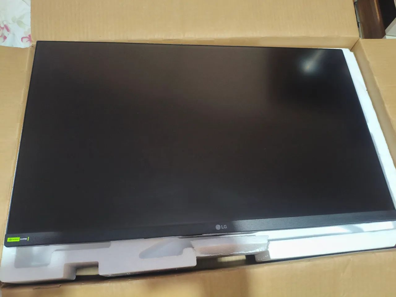Monitor 27 polegadas LG Ultragear 180hz 1080p