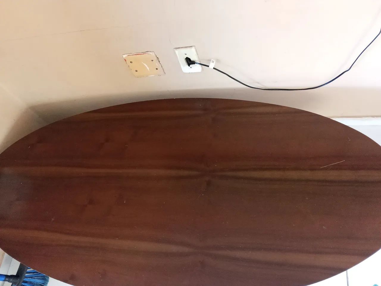 VENDO MESA FEITA EM MADEIRA  - Foto 3