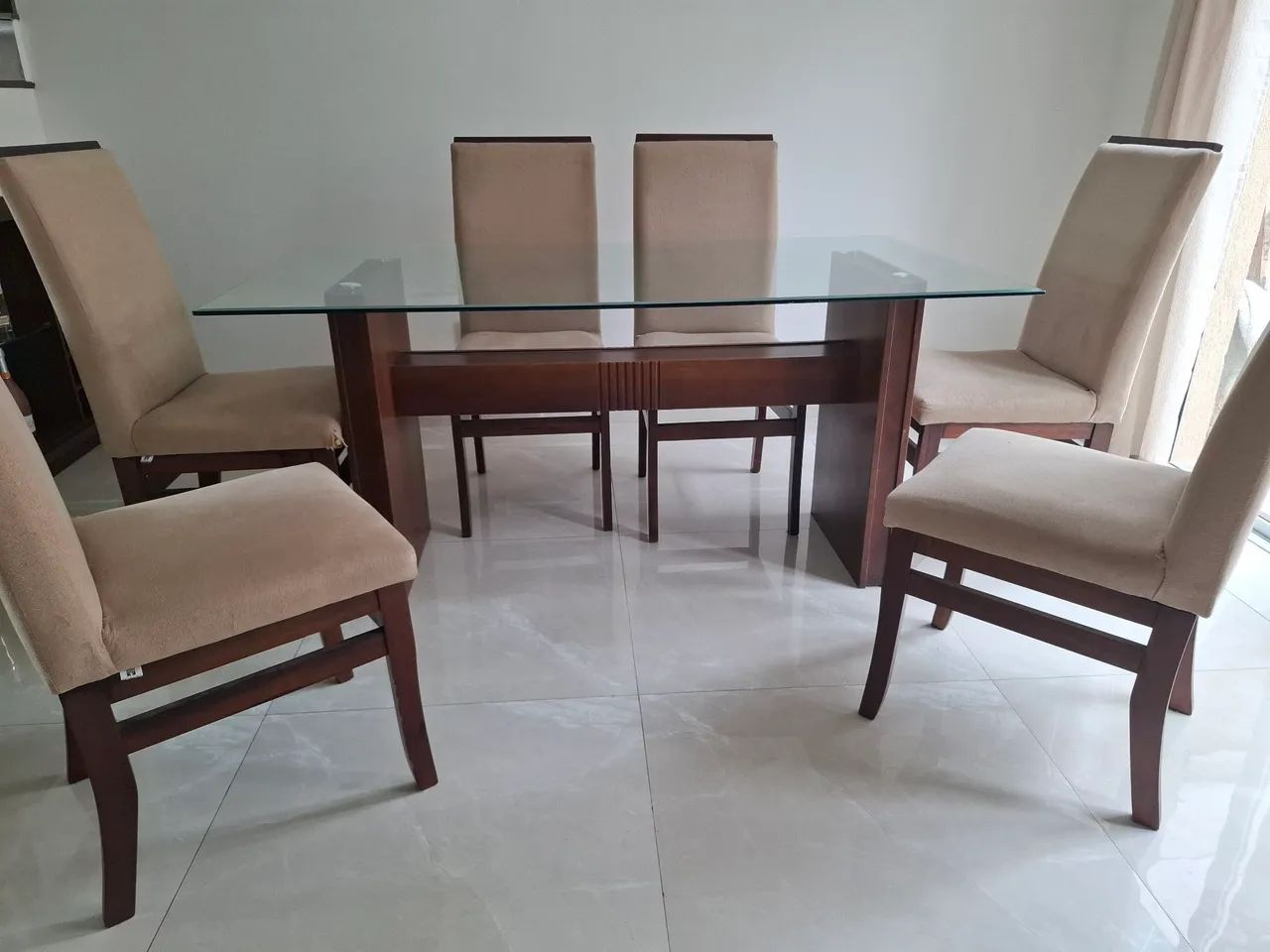 Mesa de jantar com seis cadeiras  - Foto 2