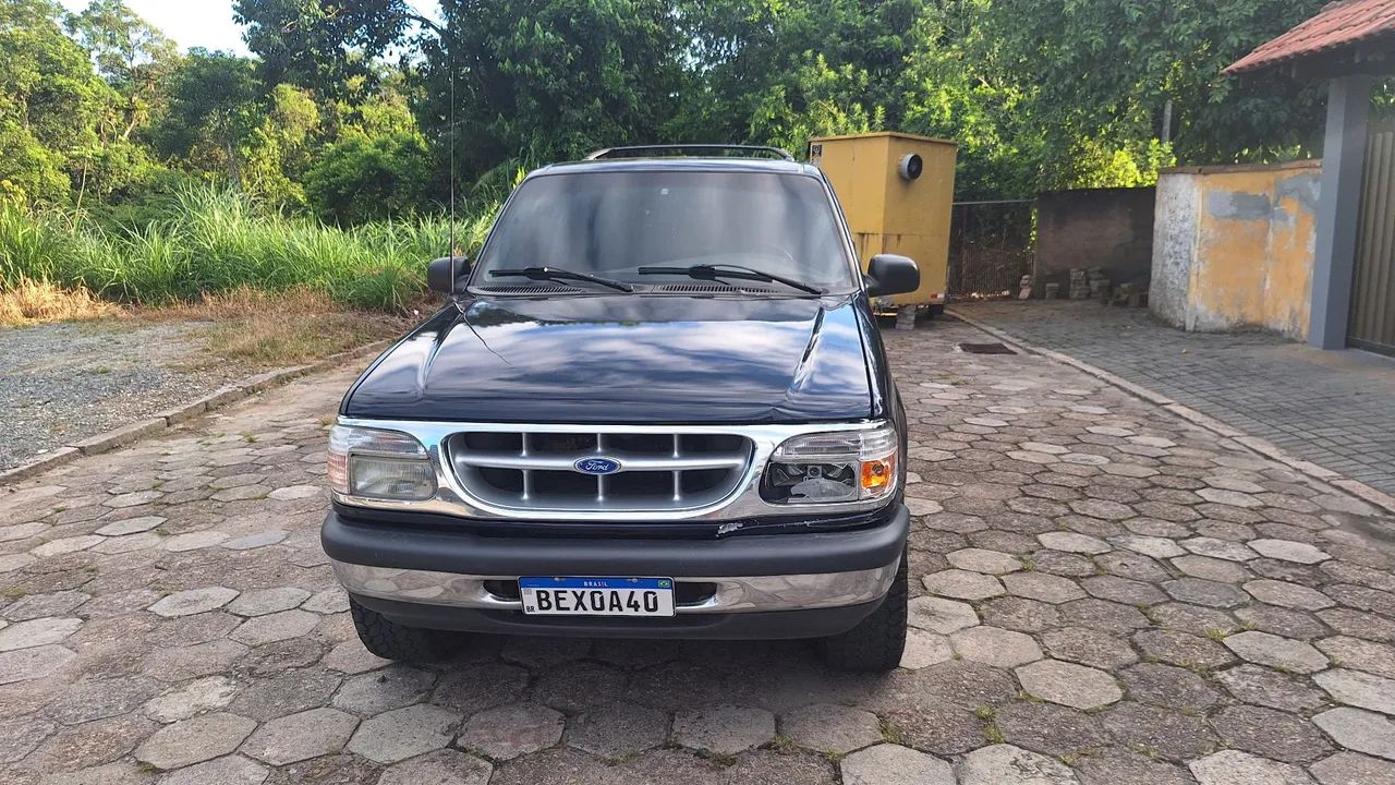 Ford Explorer Explorer XLT 4x4 4.0 V6 1997