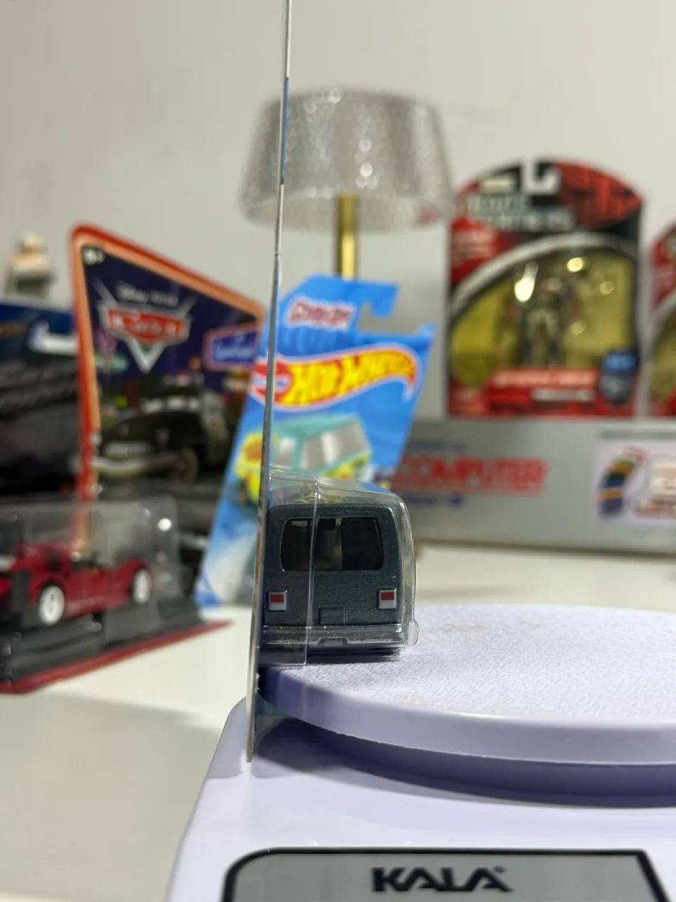 HOT WHEELS DR ESTRANHO PREMIUM 2015 - Foto 4