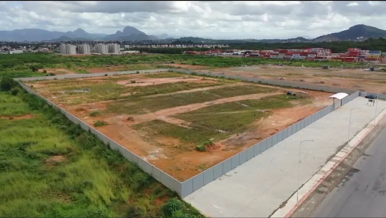Área Ligistica perto do porto de Capuaba  - Foto 2