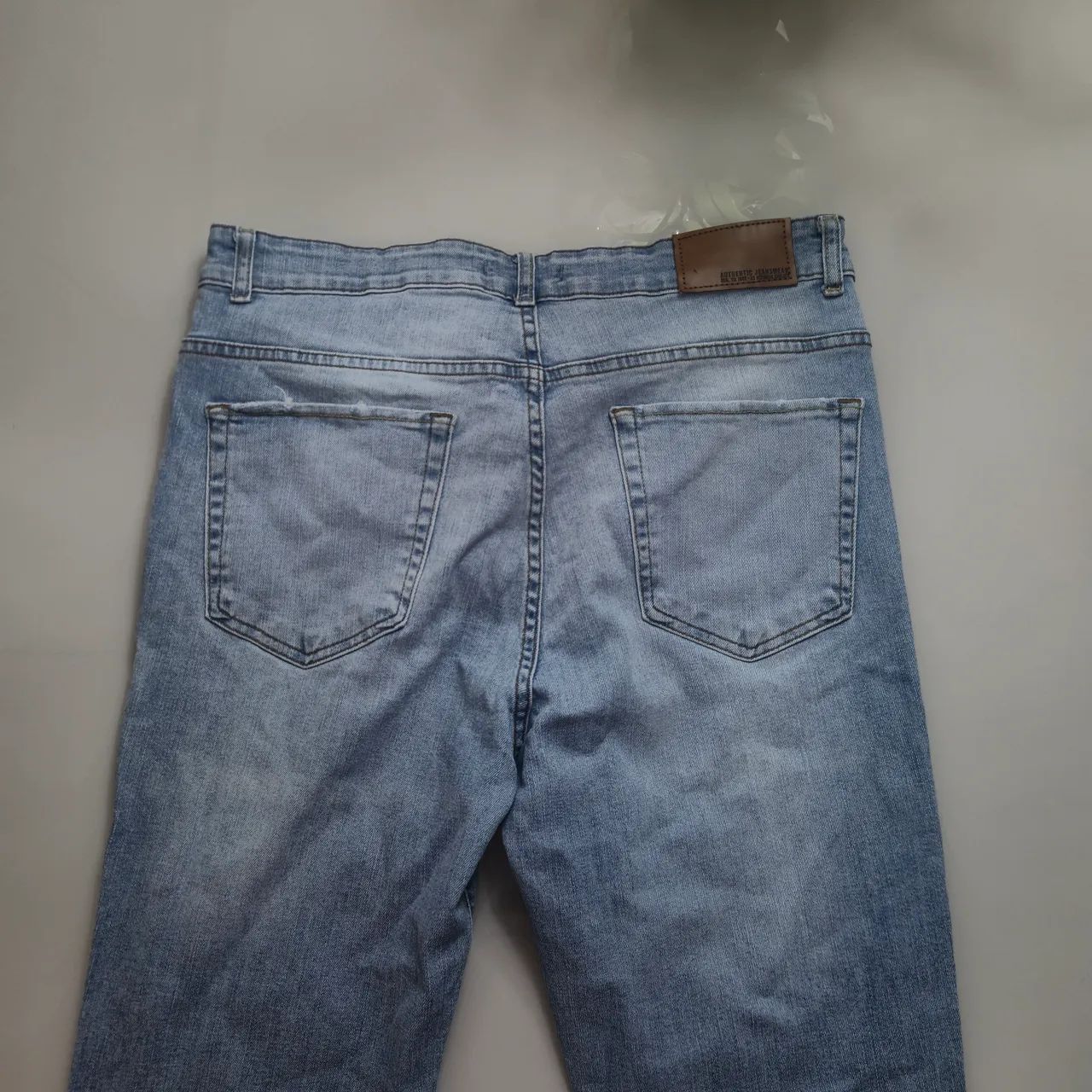 CALÇA JEANS RETA - AZUL CLARO - TAM 40 - Foto 3