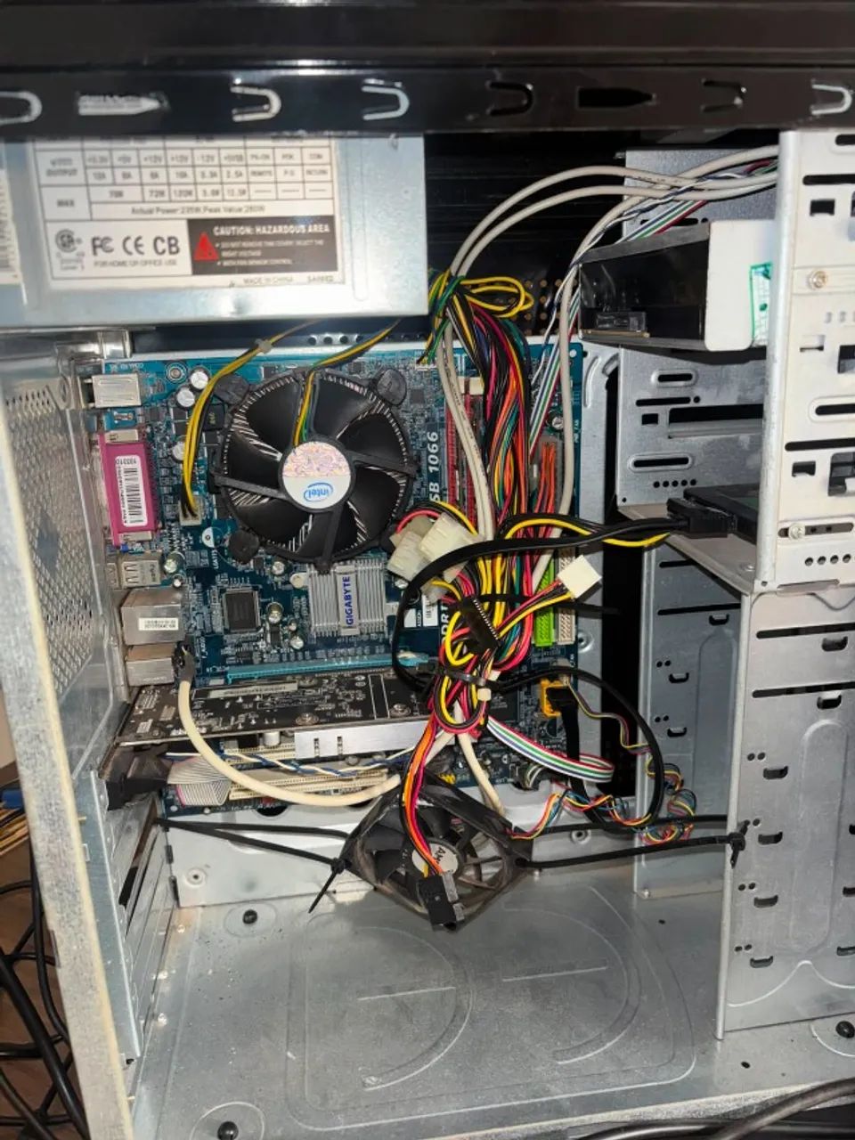PC COMPLETO LG + SSD 120GB + 4GB RAM - Foto 2
