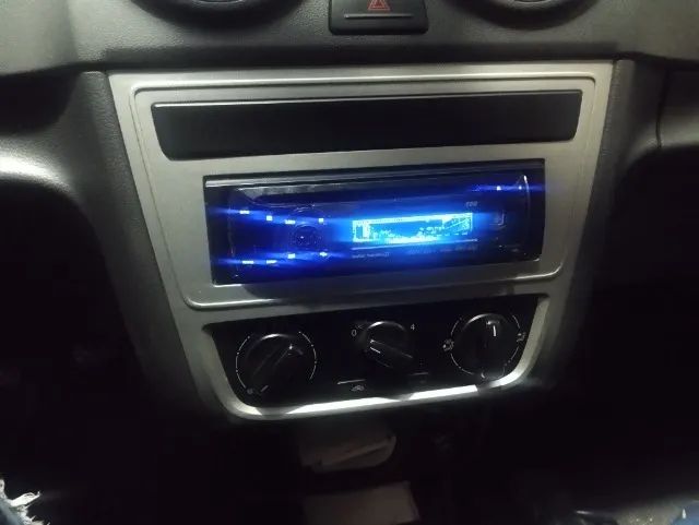 Vendo som automotivo 