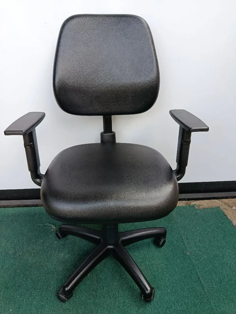 Cadeira escritório ergonômica  - Foto 5