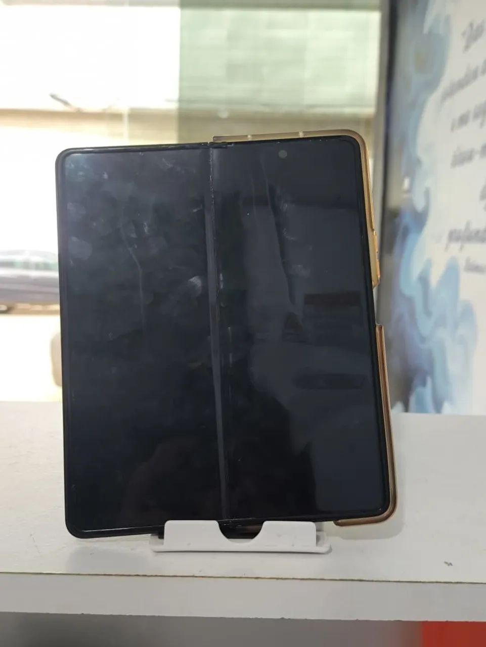 Galaxy Z Fold 4 tela queimada faço Olx pay  - Foto 2
