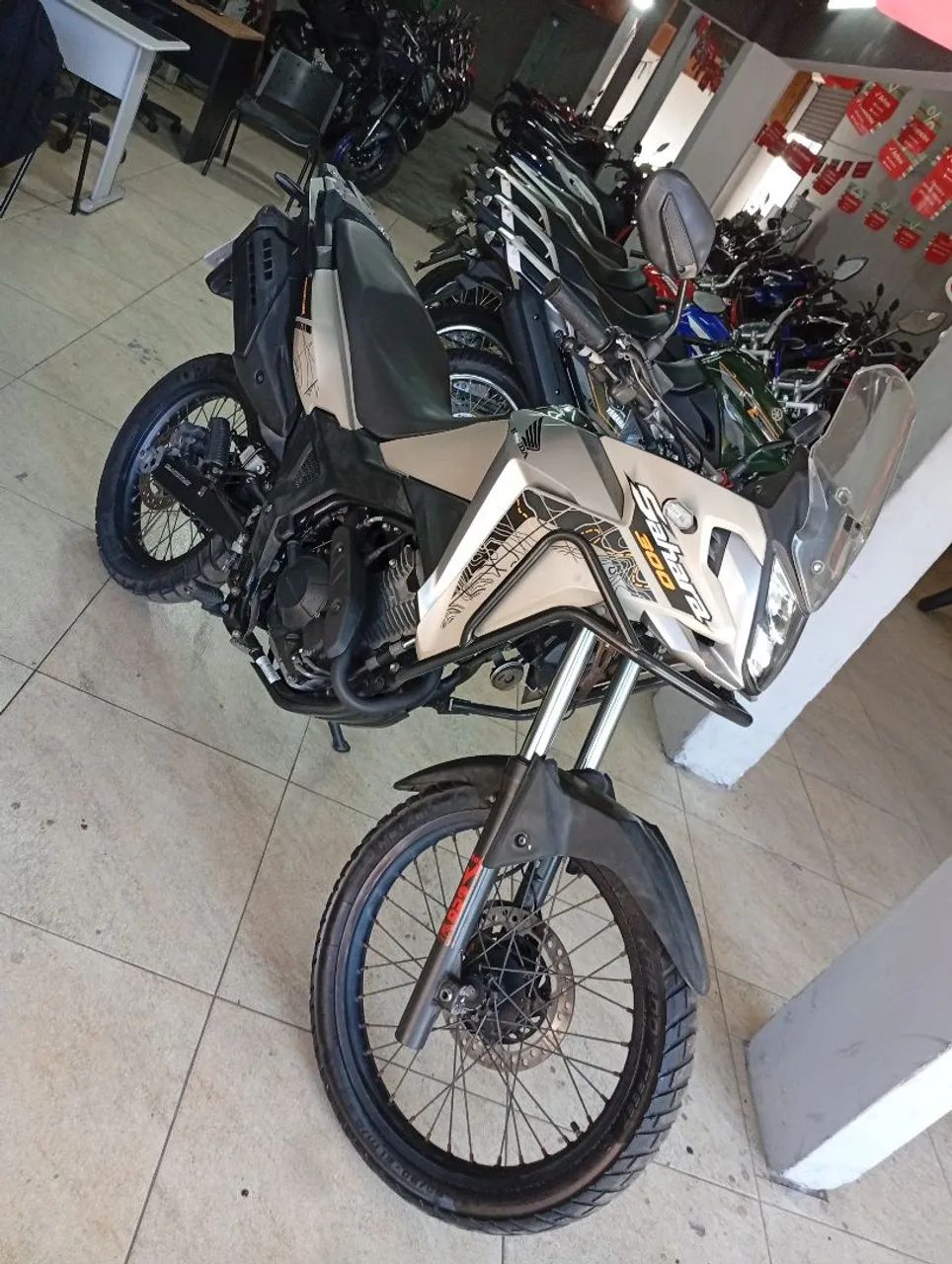 Sahara ADV 300cc - Foto 2