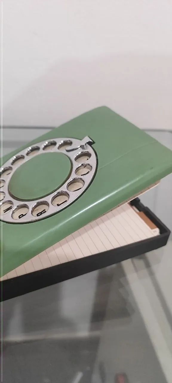Agenda Telefônica Vintage Mecânica - Made in Hong Kong - Verde - Foto 2
