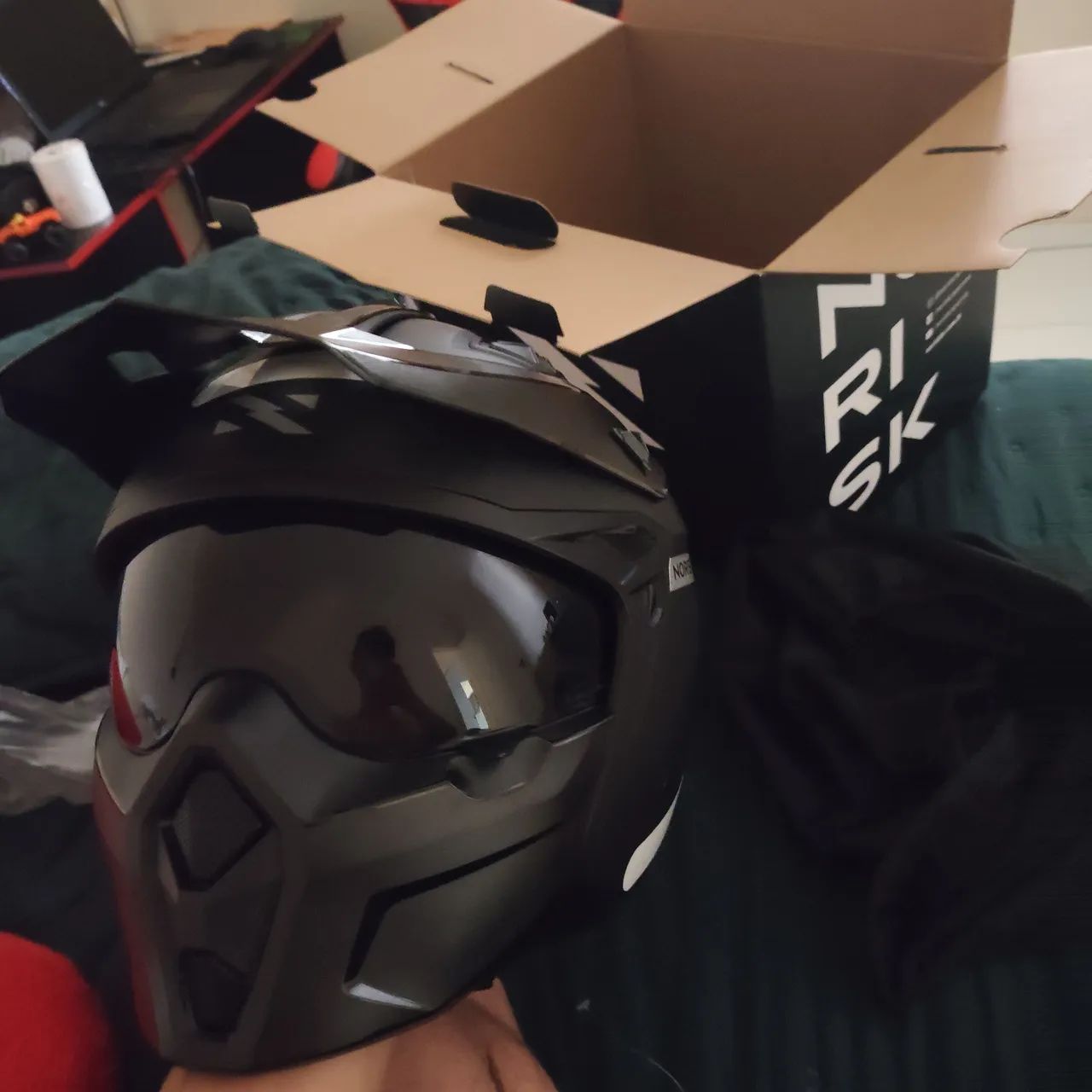 Capacete norisk Darth 2 preto tamanho 58
