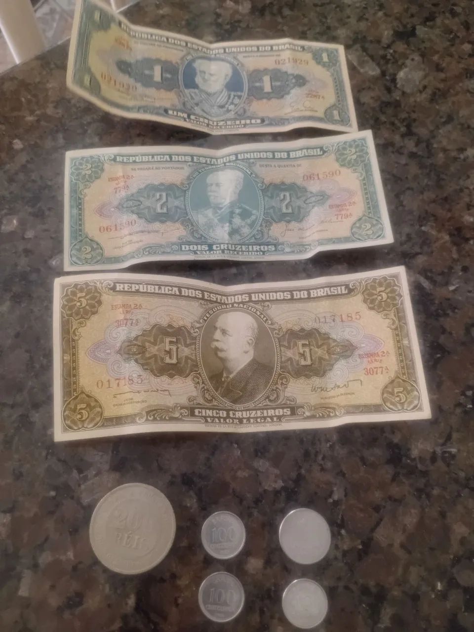 Moedas antigas - Foto 2