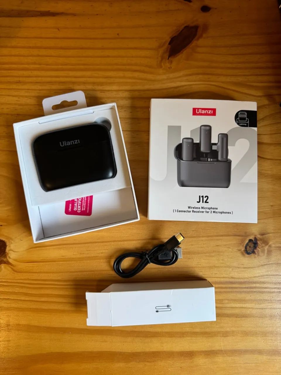 Microfone Sem Fio Ulanzi J12 iPhone iPad Lightning 2 Mics - Foto 2