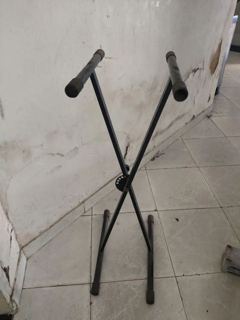Vendo Estante pra teclado 